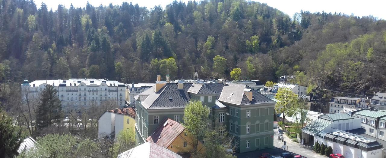 Lira 3 Apartments Karlovy Vary Exterior photo
